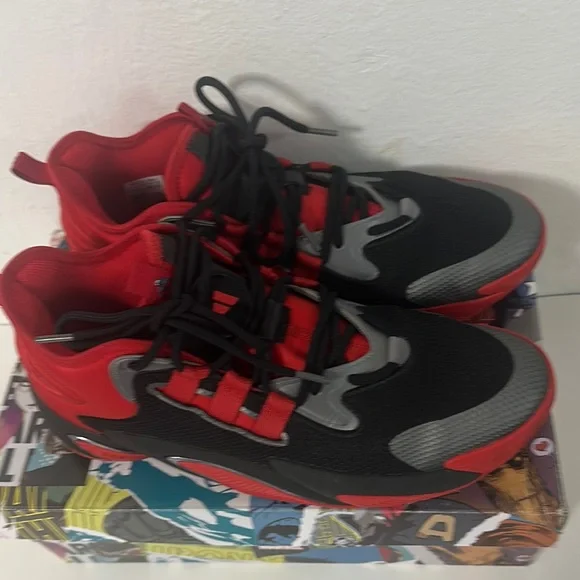 Basketball shoes size 11 | Adidas Marvel BYW select IF0006 Anthony - Picture 3 of 15